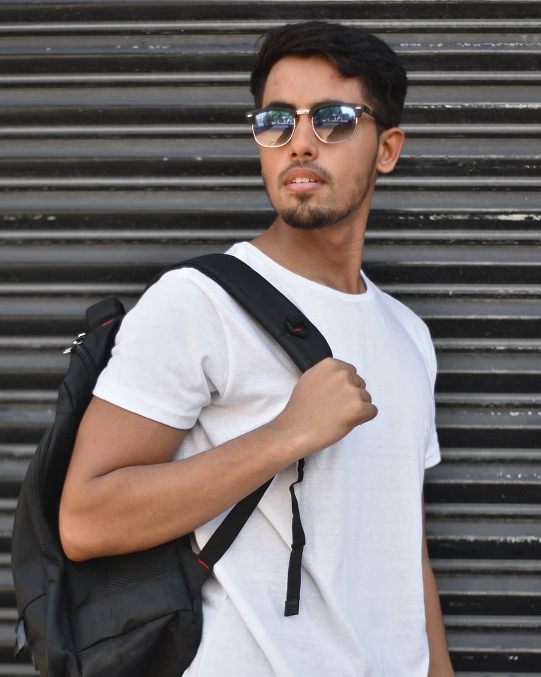 ROUND-NECK T-SHIRT FOR MEN'S